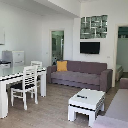 Villa Kristiana Sarandë 외부 사진