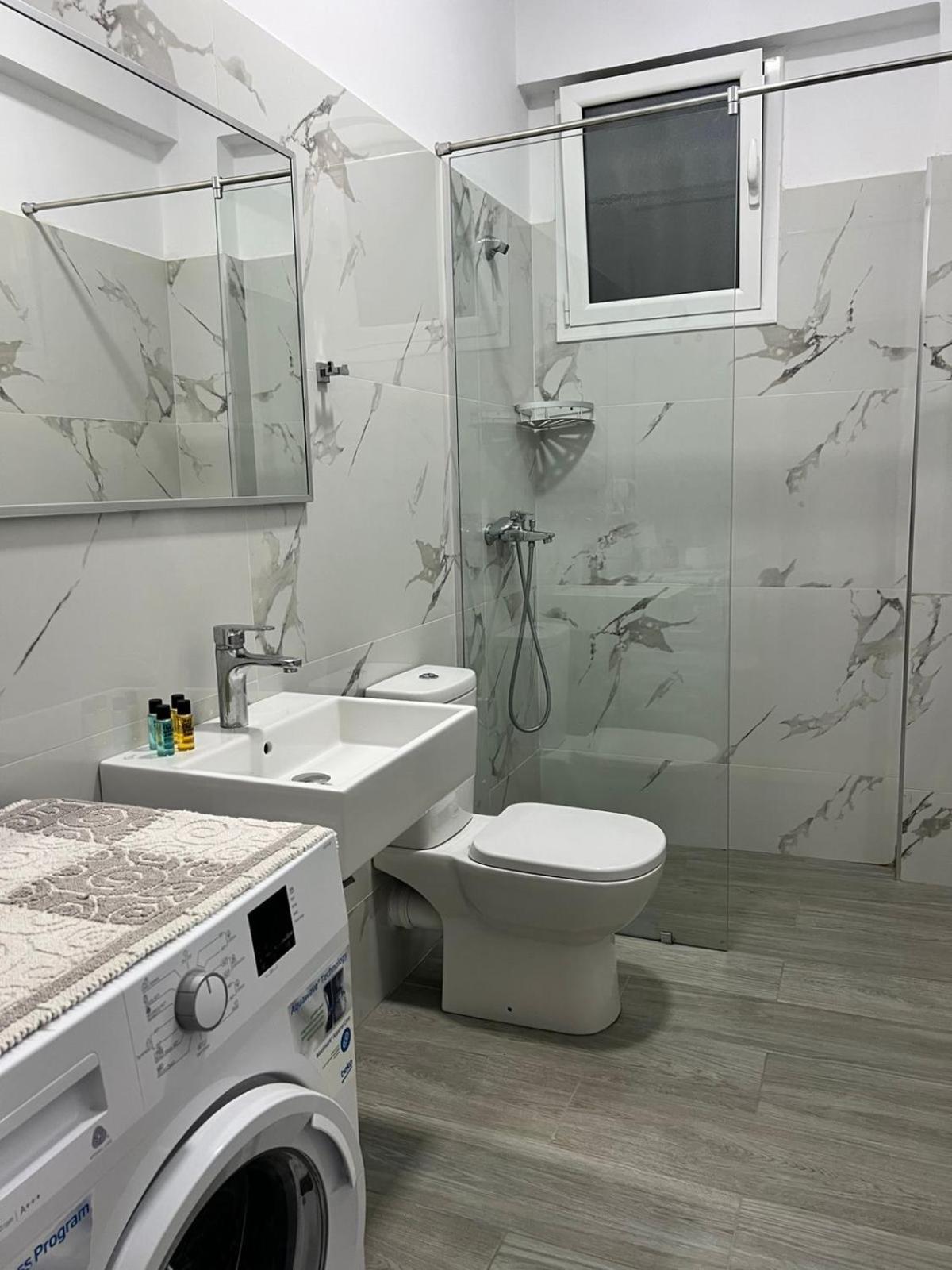 Villa Kristiana Sarandë 외부 사진